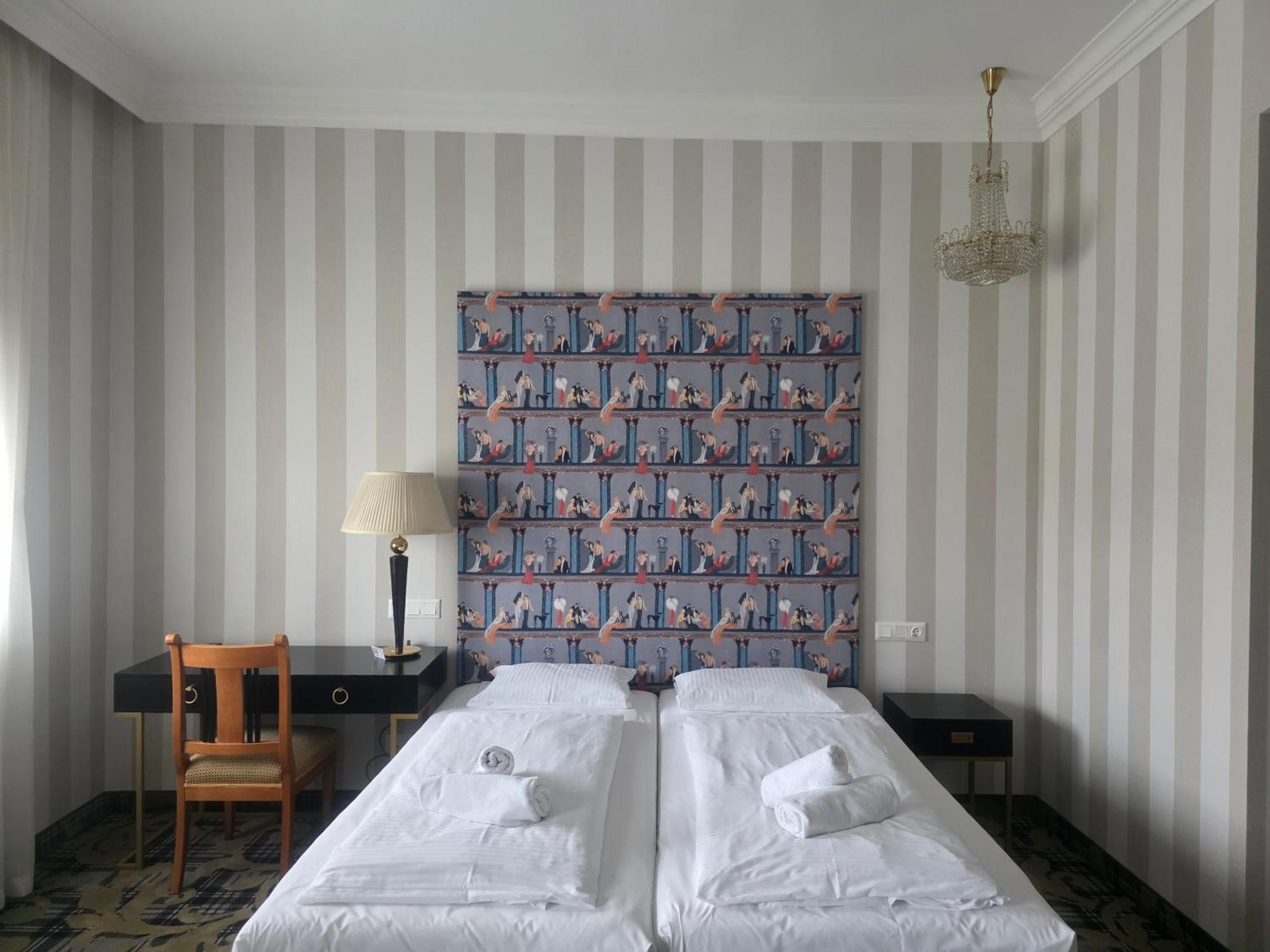 Pannonia 1893 Premium Otel Sopron Dış mekan fotoğraf